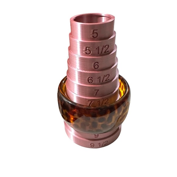 Vtg Signed Joan Rivers Faux Tortoise Leopard Cheetah Print Lucite Chunky Bangle - Picture 2 of 16